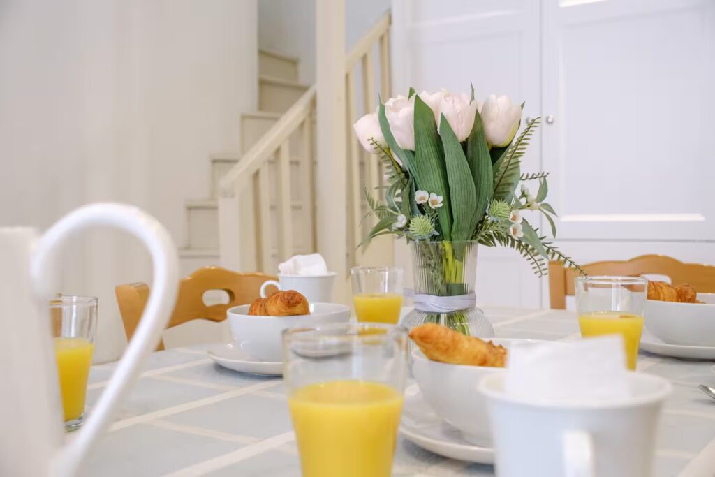 maison de ville Bram, petit déjeuner